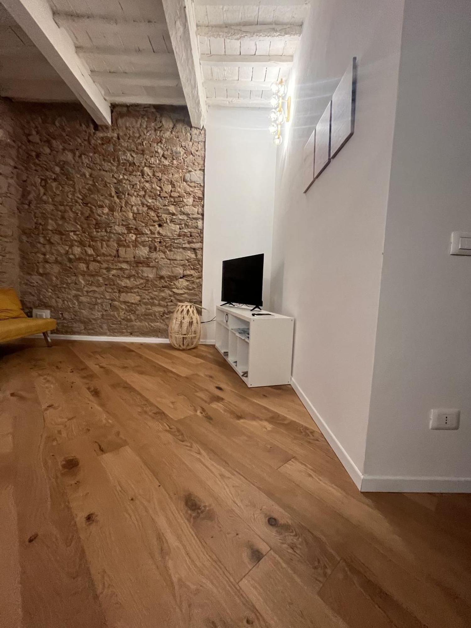 Luxury Apartment Centro Storico Piombino Exterior photo